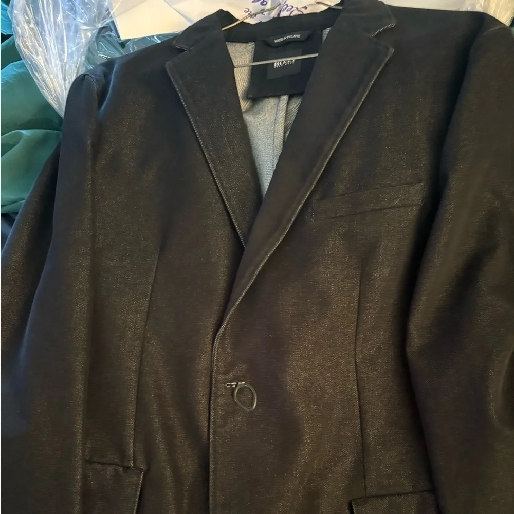 Stylish Classic Hugo Boss Charcoal  Casual Black Blazer for Men Traditional fit